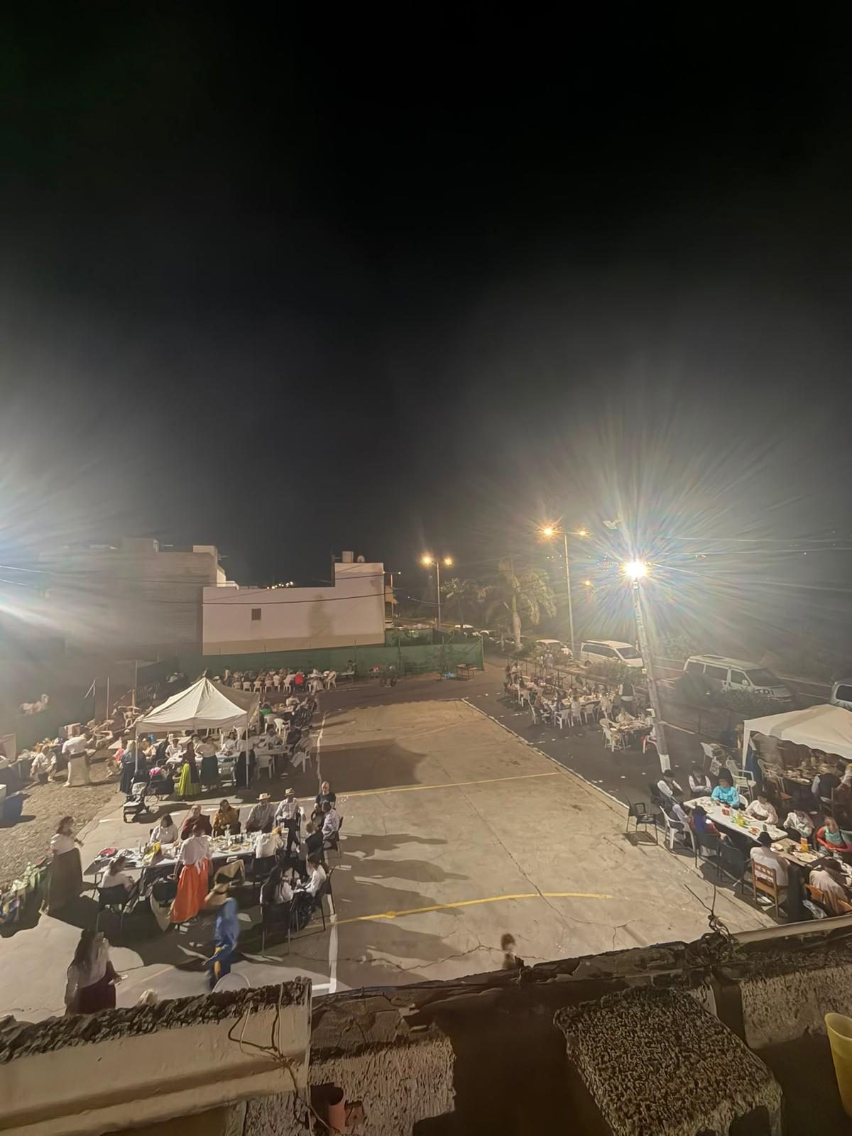 Comida comunitaria de la Fiesta Canaria